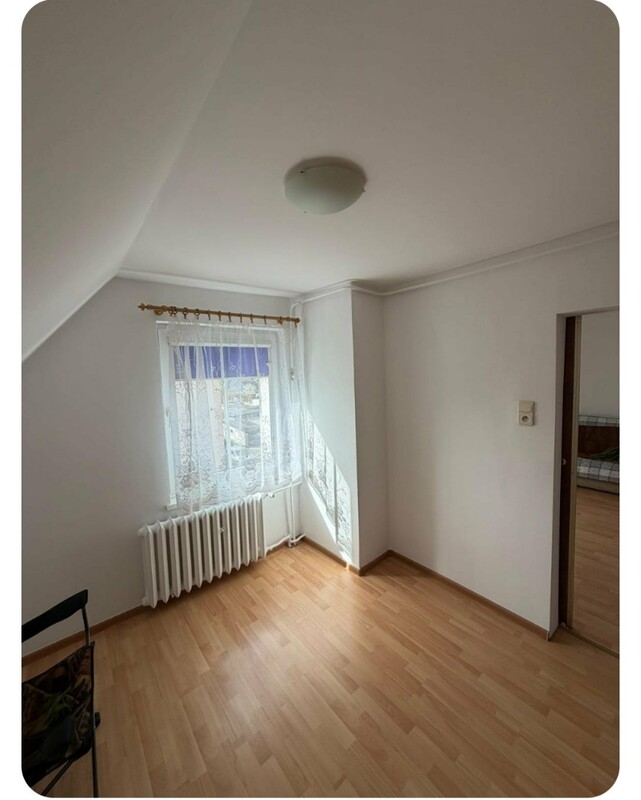 Elbląg DOM NIERUCHOMOŚCIOFERUJEMY NA SPRZEDAŻMIESZKANIE 2 POKOJOWEPow. 32 m2Blisko Park