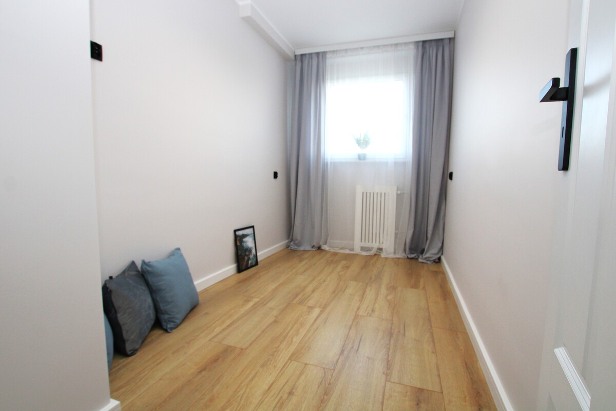 Elbląg NIERUCHOMOŚCI ANNA KRASZEWSKA 4-pokojowe mieszkanie o wysokim standardzie ul. Wybickiego **