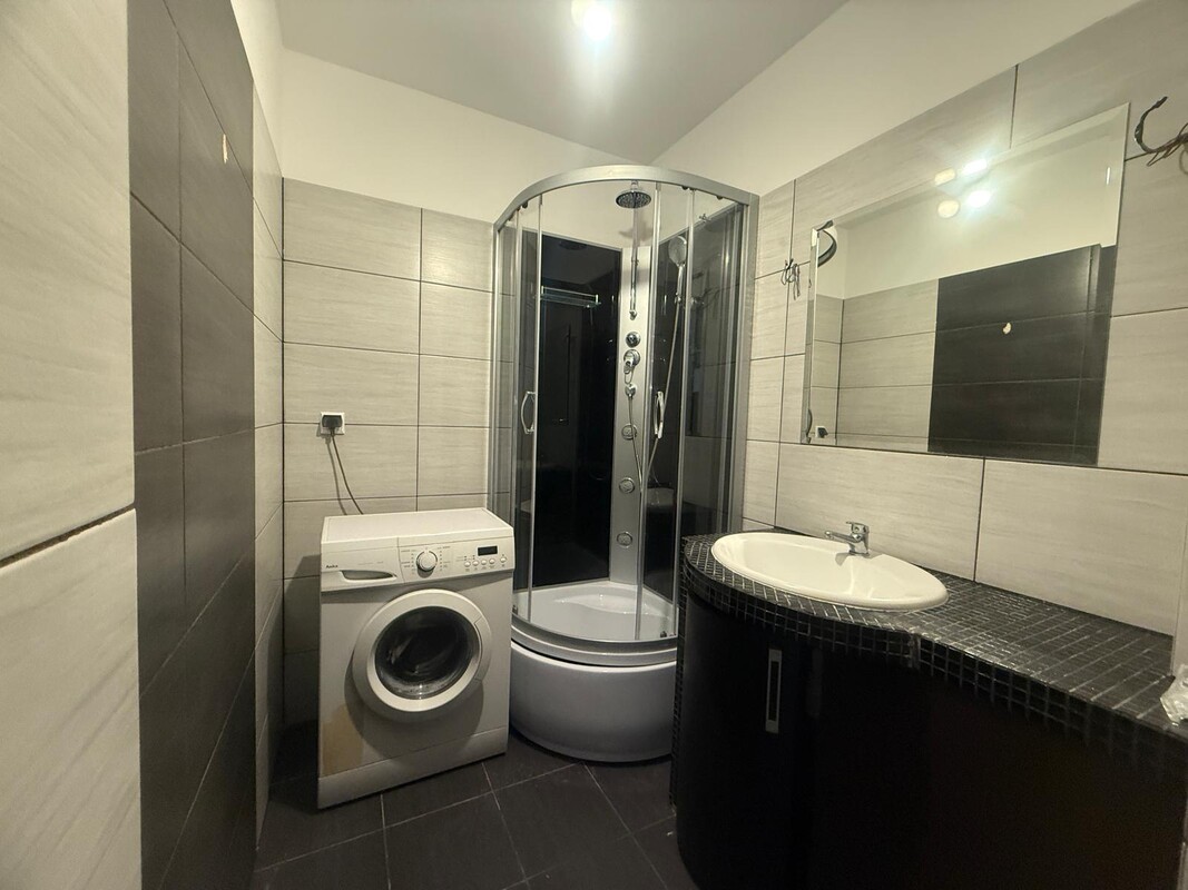 Elbląg Na sprzedaż3-pokojowe mieszkanie z pięknym widokiem – Centrum Elbląga, ul. KrólewieckaUmów się na