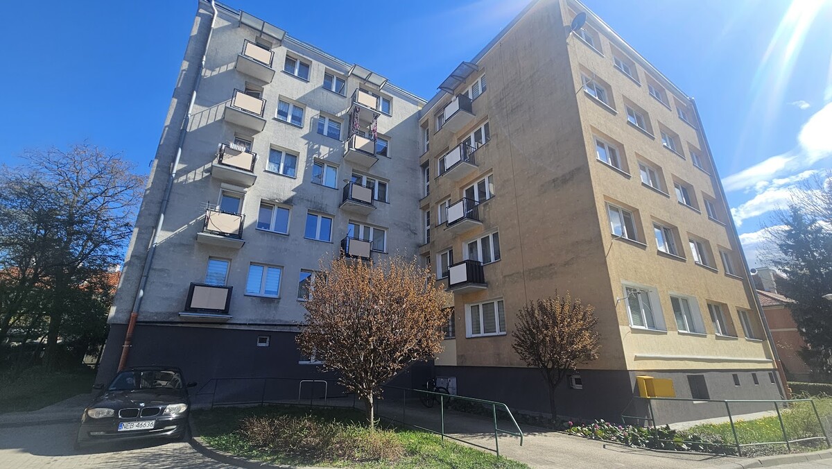 Elbląg KWADRAT NIERUCHOMOŚCIKawalerkaBalkonKopernikaDostępne od zaraz