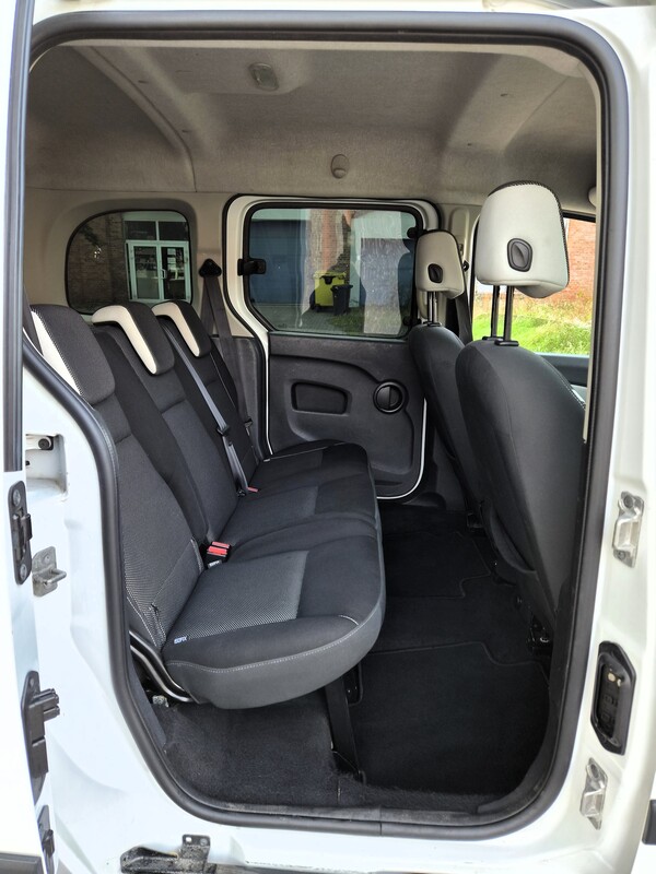 Elbląg Renault Kangoo Lift 1,5Diesel 110Km 2015Rok Sprowadzony w 06.2026roku-Sprawna Klimatyzacja Tempomat Hak 2x