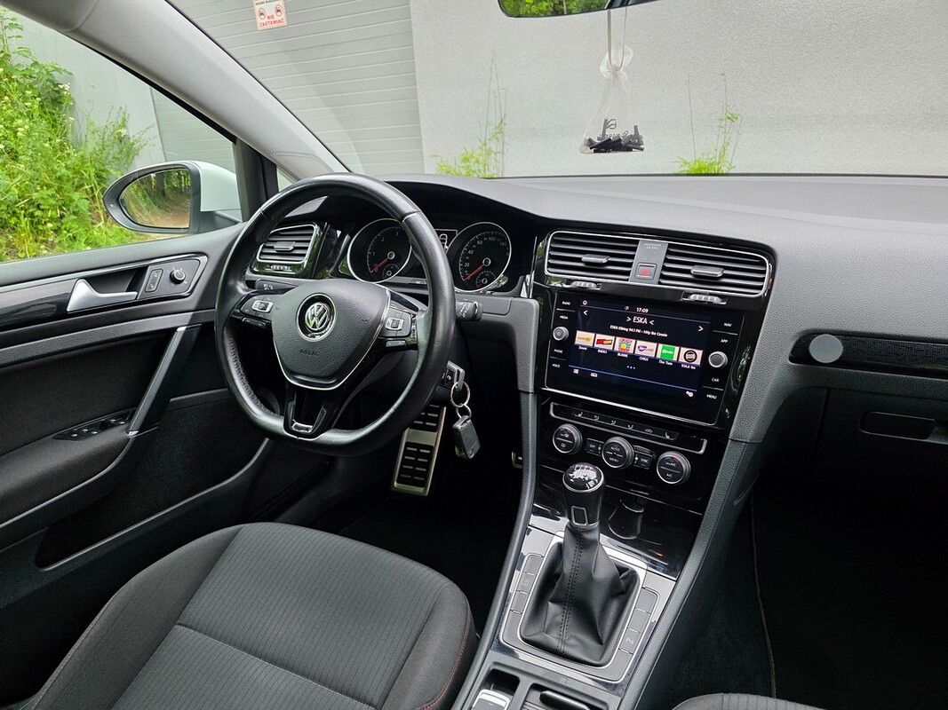 Elbląg VW GOLF VII SOUND2.0TDI 150KM -Po liftingu-Android-Tempomat-grzane fotele-Navi -PEŁNA