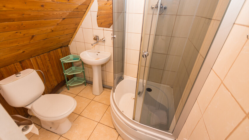 Elbląg * * * ABC NIERUCHOMOŚCI * * *DOM WOLNOSTOJĄCY W SAMYM CENTRUM KRYNICY MORSKIEJo pow. 559 m2, działka 799