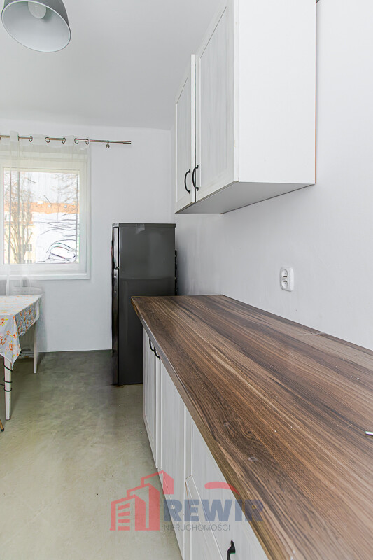 Elbląg RewiR NieruchomościWybierz Swój🎄Wymarzony RewiR Prezentujemy Państwu 1-pokojowe mieszkanie przy