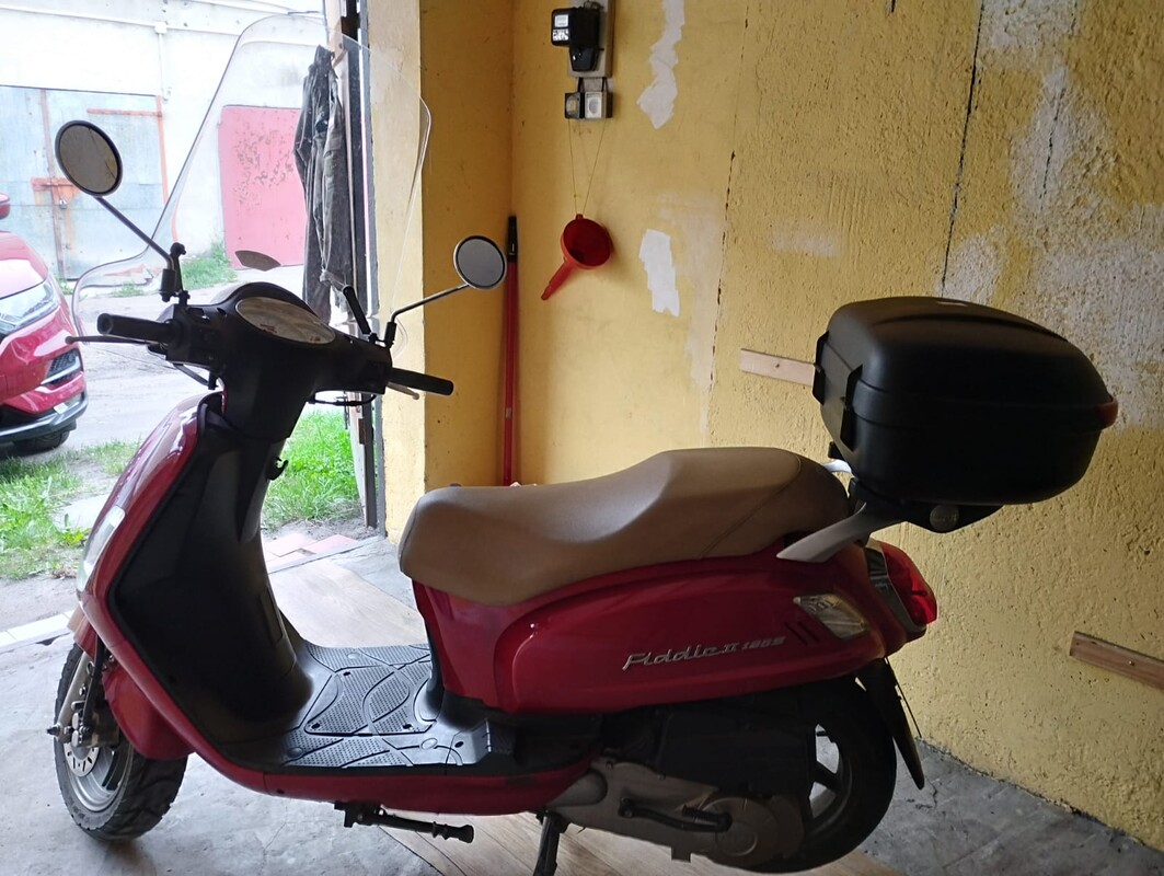 Elbląg 🚦 Sprzedam Skuter SYM – Stan Bardzo Dobry! 🚦Dodatki: Kask, kufer oraz nowy pokrowiec w