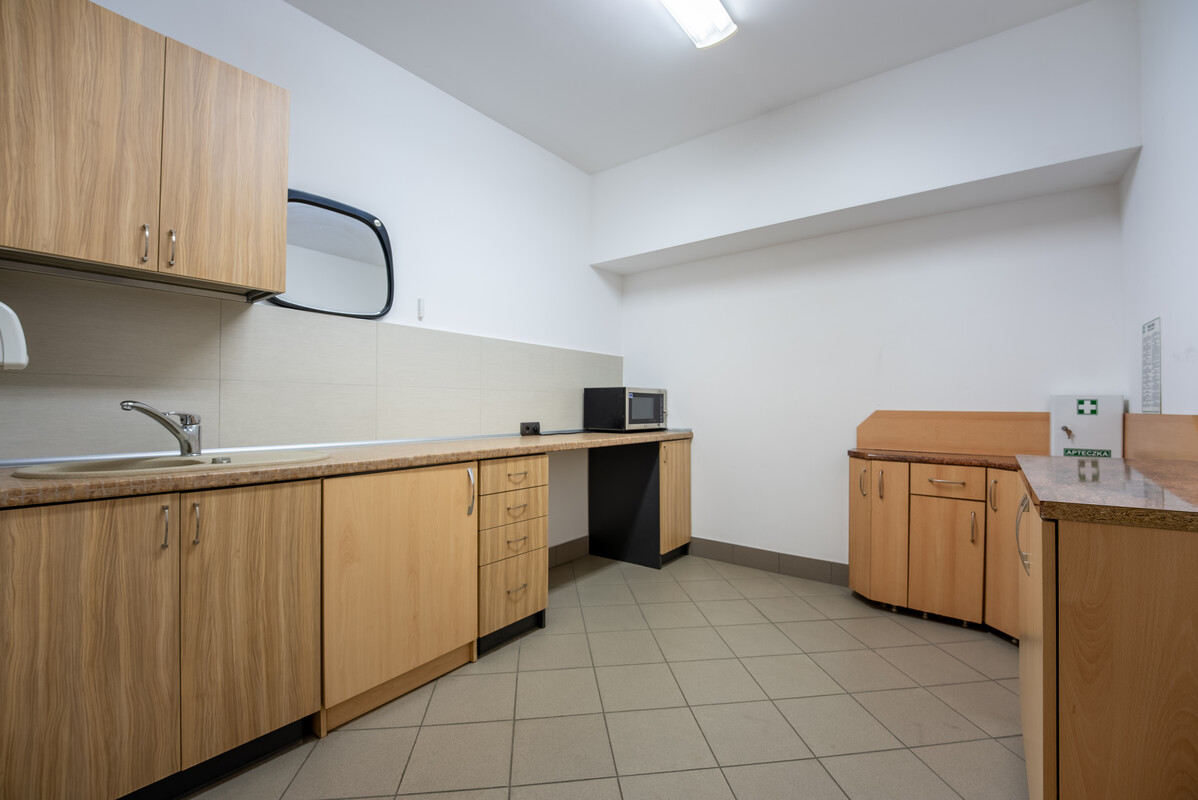 Elbląg LOKAL UŻYTKOWY 89,9 m² W CENTRUM ELBLĄGA – UL. HETMAŃSKANA SPRZEDAŻ LOKAL UŻYTKOWY O POWIERZCHNI