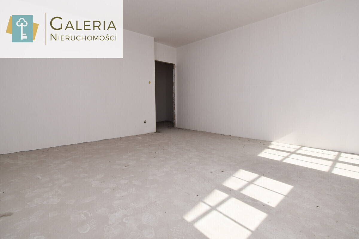 Elbląg GALERIA NIERUCHOMOŚCIZ pasji i miłości do nieruchomościNa sprzedaż: Trzypokojowe mieszkanie w sercu Starego