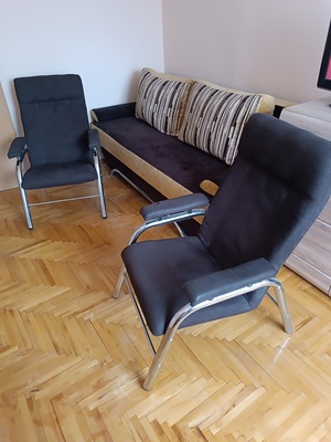 Elbląg Sprzedam sofę z funkcją spania i dwa fotele.
Zniesienie i transport we własnym zakresie