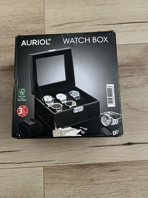 Elbląg Szkatułka na zegarki AURIOL, nowa nie używana kolor czarny. Pojemność na 6 sztuk zegarków. Idealna do