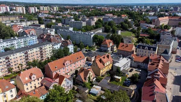 Elbląg TO MY SPRZEDAJEMYNIERUCHOMOŚCI W TYM MIEŚCIEBIURO NIERUCHOMOŚCIAMERICAN HOMEFOR SALE - STRUGA