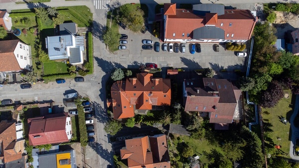 Elbląg   TO MY SPRZEDAJEMYNIERUCHOMOŚCI W TYM MIEŚCIEBIURO NIERUCHOMOŚCIAMERICAN HOMEFOR SALE - DOM Z LOKALEM