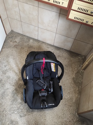 Elbląg Sprzedam nosidelko maxi Cosi Citi 0-13 kg stan bdb w komplecie znajdują się adaptery polecam