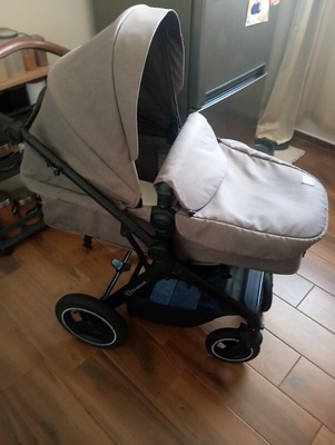 Elbląg Wózek Kinderkraft B- Tour Gondola / Spacerówka
- Od urodzenia do około 4 lat (22 kg)
- Torba + Folia