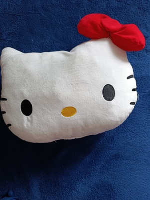 Elbląg Sprzedam poduszkę głowę Hello Kitty. Stan bardzo dobry. Kontakt sms