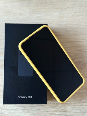 Elbląg SAMSUNG GALAXY S24Sprzedam Samsung Galaxy S24Stan idealny, bez rys na wyświetlaczu, na gwarancjiW zestawie: