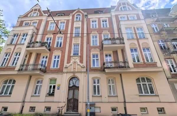 Elbląg Mieszkanie po remoncie z balkonem 57,3 m² położone przy ul. Królewieckiej w pięknej odnowionej kamienicy z