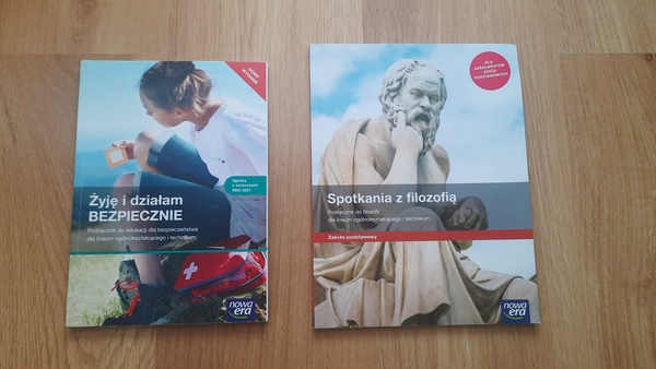 Elbląg Podręczniki do klasy 1 Liceum i Technikum: 1) Żyję i działam bezpiecznie Podręcznik Jarosław Słoma, cena: 10zł