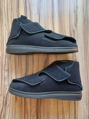 Elbląg NOWE Buty kapcie ortopedyczne marki FISCHER rozmiar 43 zapinane na 3 rzepy z regulacją czarne 80% bawełna