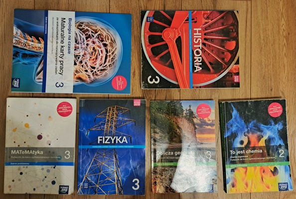 Elbląg Sprzedam podręczniki do 3 klasy liceum