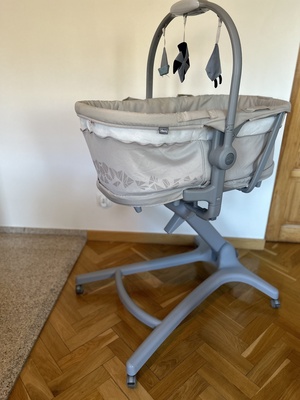 Elbląg Sprzedam wysokiej jakości Chicco Baby Hug Pro 5w1 &ndash; wielofunkcyjne łóżeczko dziecięce - Earl Grey w