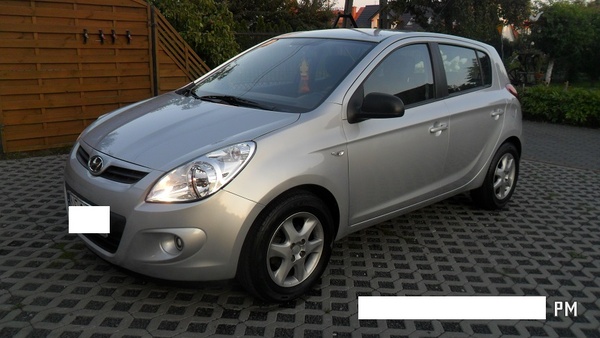 Elbląg Hyundai i 20 Poj 1248 benzynaRok 2011 przebieg 152tysPół roku w krajuKlimatyzacjaAlu felgiWspomaganieElektr.