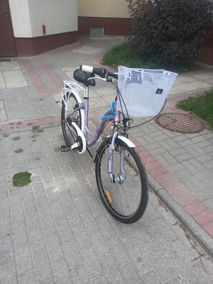 Elbląg Sprzedam rower damski zakupiony dwa lata temu w sklepie Wadecki w Elblągu. Stan roweru BDB. Rower bardzo mało