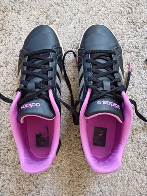 Elbląg Buty ADIDAS rozmiar 38 (raczej 37.5), stan bdb