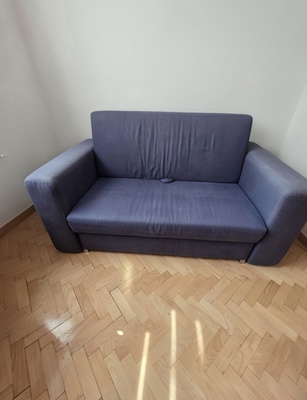 Elbląg Oddam za darmo dwuosobową rozkładaną sofę w kolorze niebieskim/szarym. 
​Dokładne wymiary (w