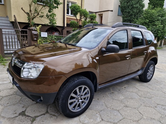 Elbląg Dacia Duster1.6 BenzynaModel 2011  KlimatyzacjaPrzebieg 166 tys kmKupiona w Polskim Salonie  