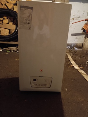 Elbląg Sprzedam piec gazowy dwufunkcyjny z demontażu+ sterownik bezprzewodowy. 
Cena 100 zl