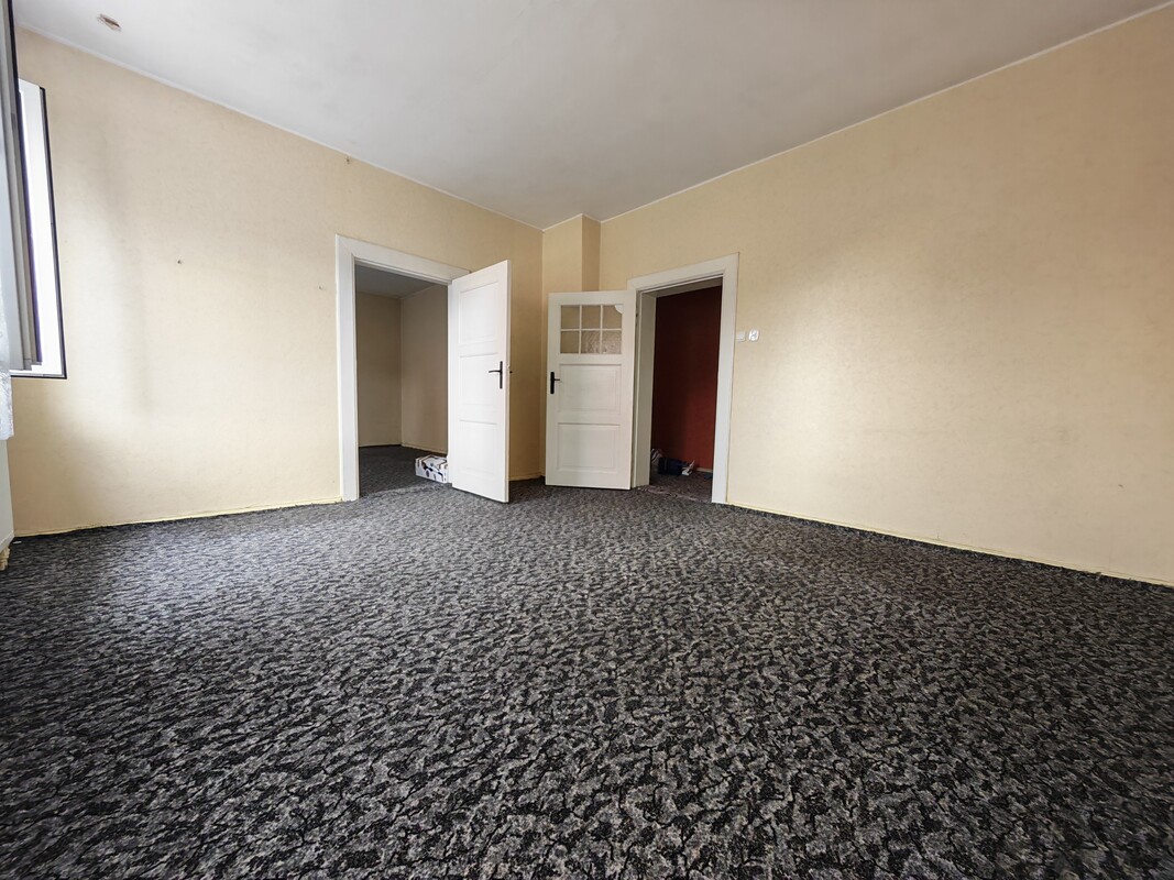 Elbląg Mieszkanie 76 m² – parter, kamienica, Elbląg, ul. Pionierska