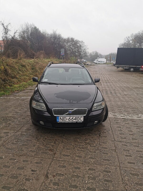 Elbląg Sprzedam Volvo V50 2.0 Disel, przebieg 368000.Auto sprawne gotowe do jazdy, stan techniczny dobry. Cena; 7900zł