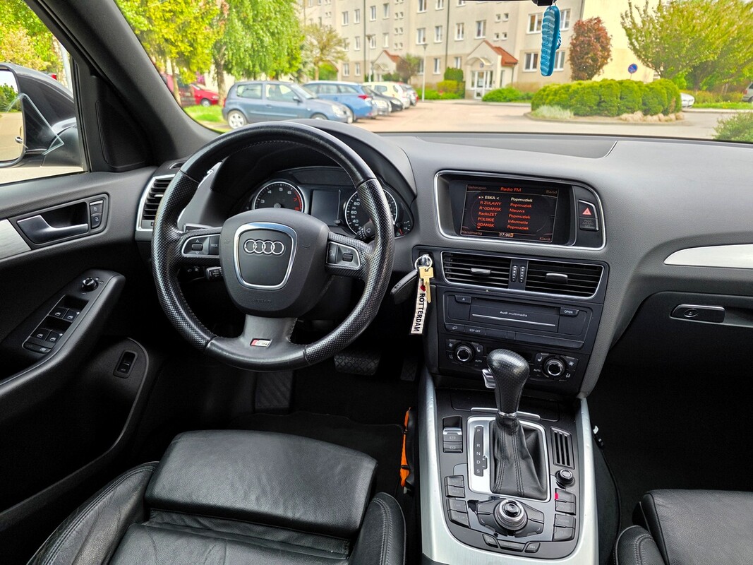 Elbląg Audi Q5 Pełny SlineSilnik :BenzynaAutomat Napęd Quattro 4x4Ledy Bi-xenon Sportsize SkóryZarejestrowany!