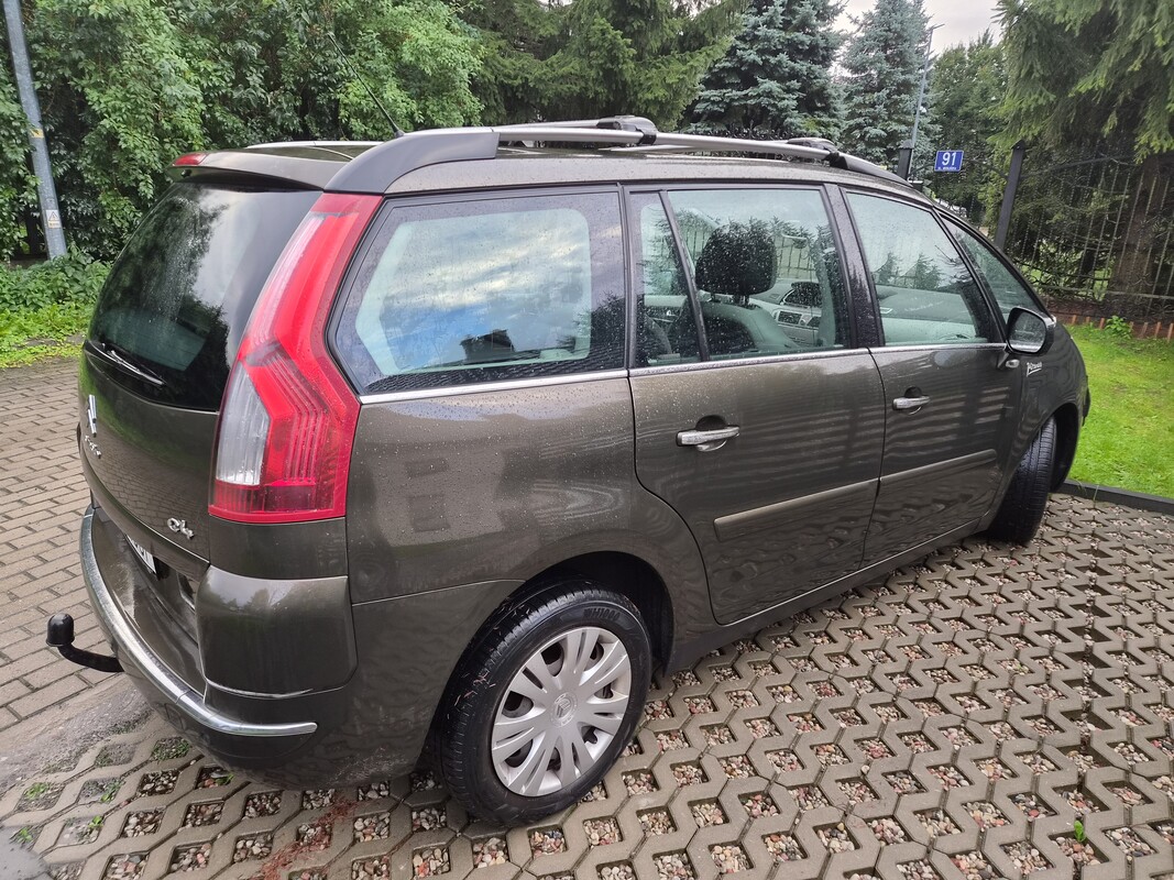Elbląg CITROËN C4 GRAND PICASSO 2.0 diesel – Przestronny minivan z 2011 roku, idealny dla większych rodzin lub osób