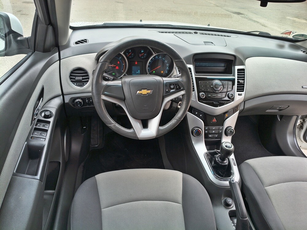 Elbląg CHEVROLET CRUZESILNIK : 2.0 DIESEL 125KMZarejestrowany i ubezpieczony! PEŁNY SERWIS!