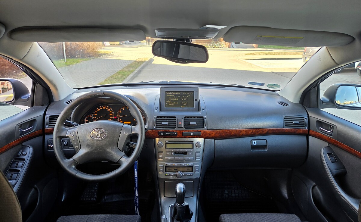 Elbląg Toyota Avensis 2.0Benzynka 146KM Bogata Wersja Wyposażenia 2004Rok Gaz Sekwencja 2031R-Klimatronik