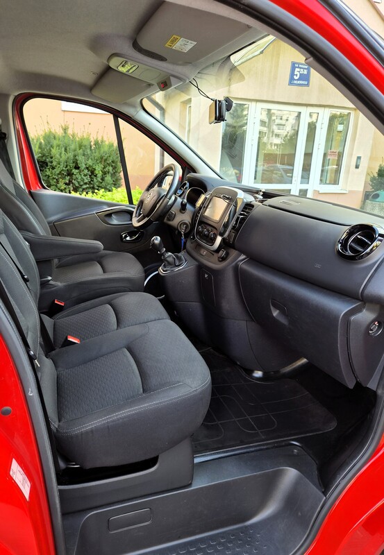Elbląg Opel Vivaro-B Long 1.6Diesel 120K 2016Rok 6-Cio Osobowy Bogata Opcja Wyposażenia Elektryczne Szyby Elektryczne