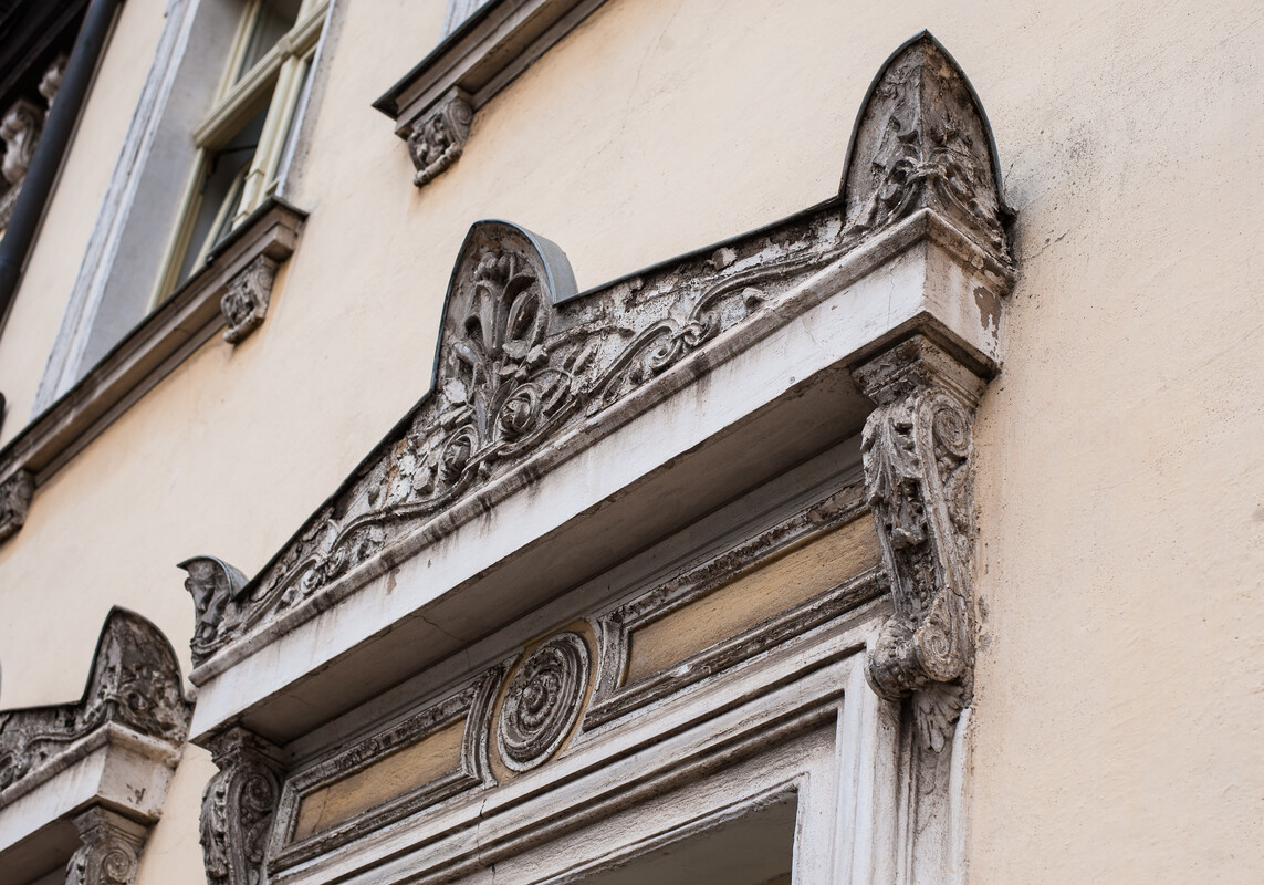 Elbląg do wynajęcia lokal w zabytkowym pałacyku!Pomieszczenie biurowe o pow.55 m² – architektoniczna