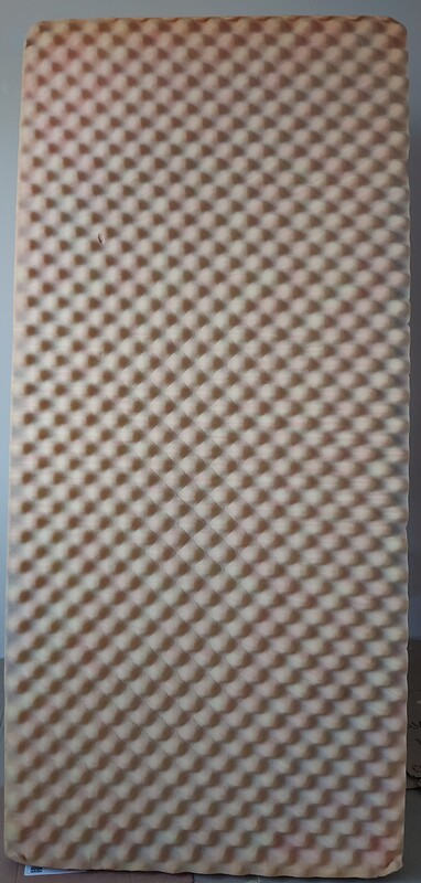 Elbląg Łóżko RANDRES z drewna sosnowego z zasłonką i materacem 200x90x14cm
PIERWSZE zdjęcie poglądowe ( takie zdjęcie