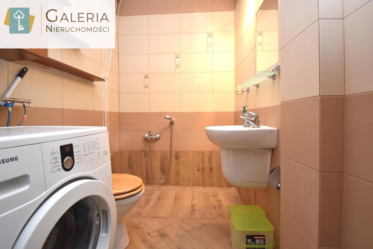 Elbląg GALERIA NIERUCHOMOŚCIZ pasji i miłości do nieruchomościNa sprzedaż: Trzypokojowe mieszkanie na drugim piętrze