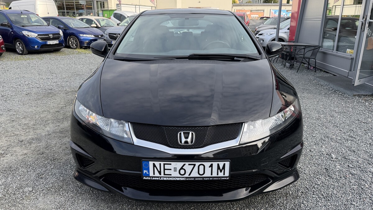 Elbląg Auto Leew LEWANDOWSKI Kupujemy i Sprzedajemy tylko dobre auta Za auta z Polskiego Salonu Płacimy Najwięcej HONDA