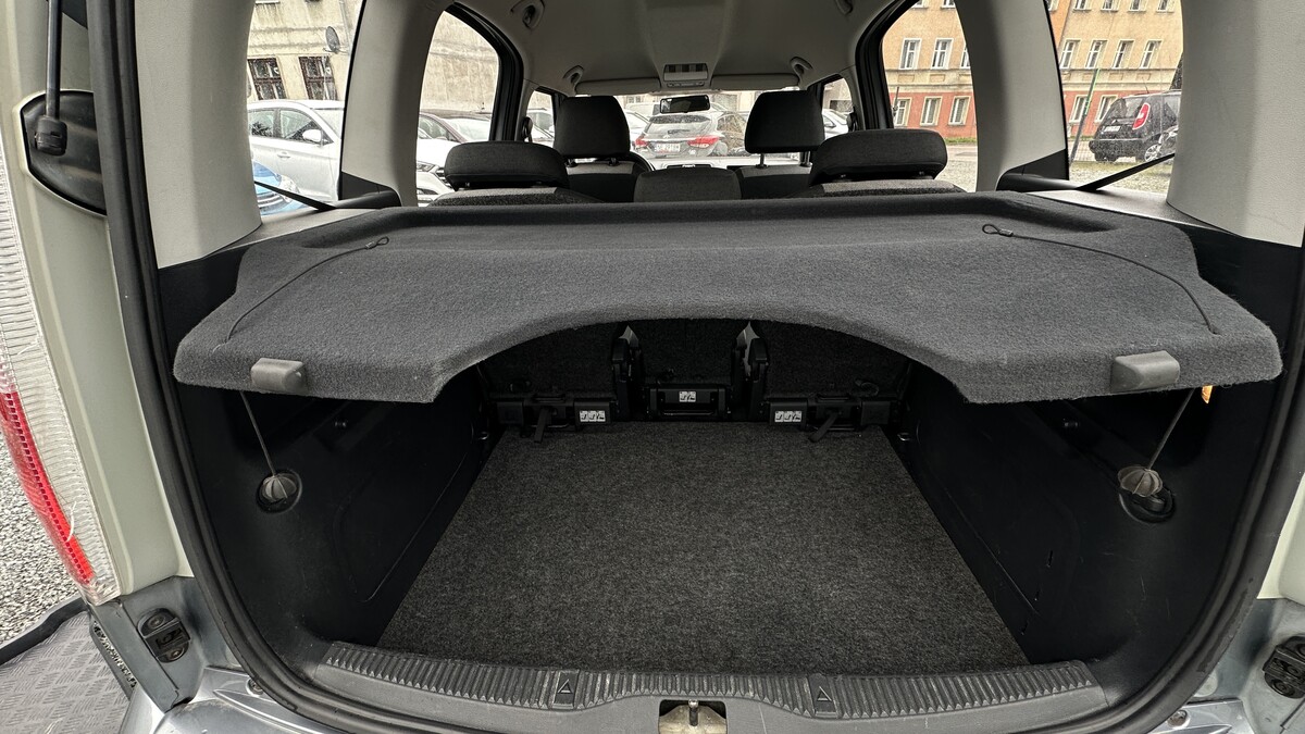 Elbląg Auto Leew LEWANDOWSKI Kupujemy i Sprzedajemy tylko dobre auta Za auta z Polskiego Salonu Płacimy Najwięcej