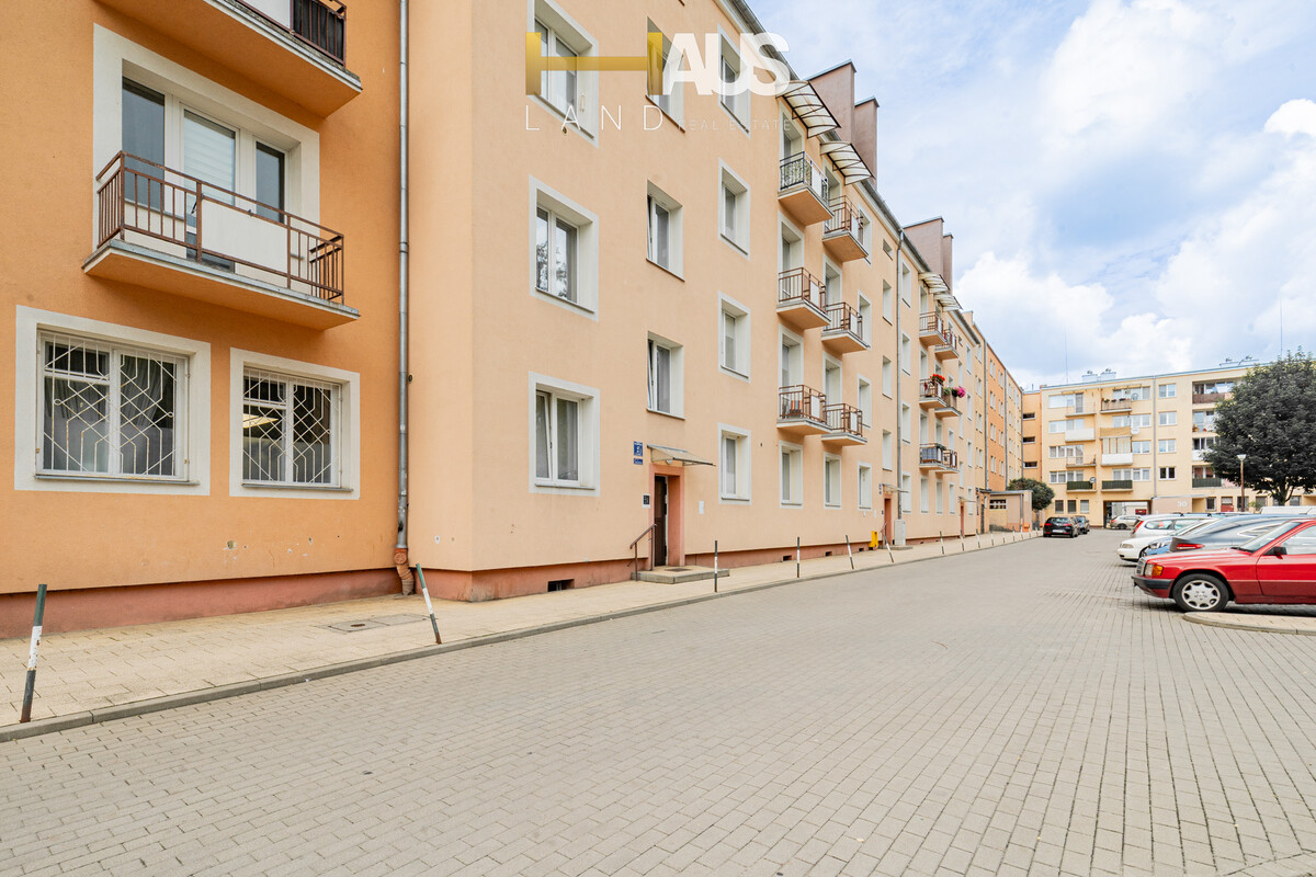 Elbląg ELBLĄG, UL. MĄCZNA KAWALERKA NA WYNAJEM POWIERZCHNIA 32,2 M2BALKONMEDIA Z MIASTA DOSTĘPNA OD