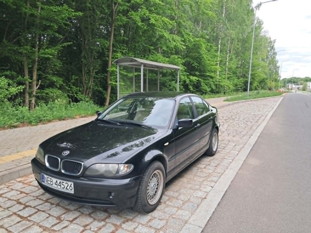 Elbląg Na sprzedaż BMW e46 318d 2004 rok. BMW Seria 3 – Klasyczny sedan z 2004 roku, znany z solidności i