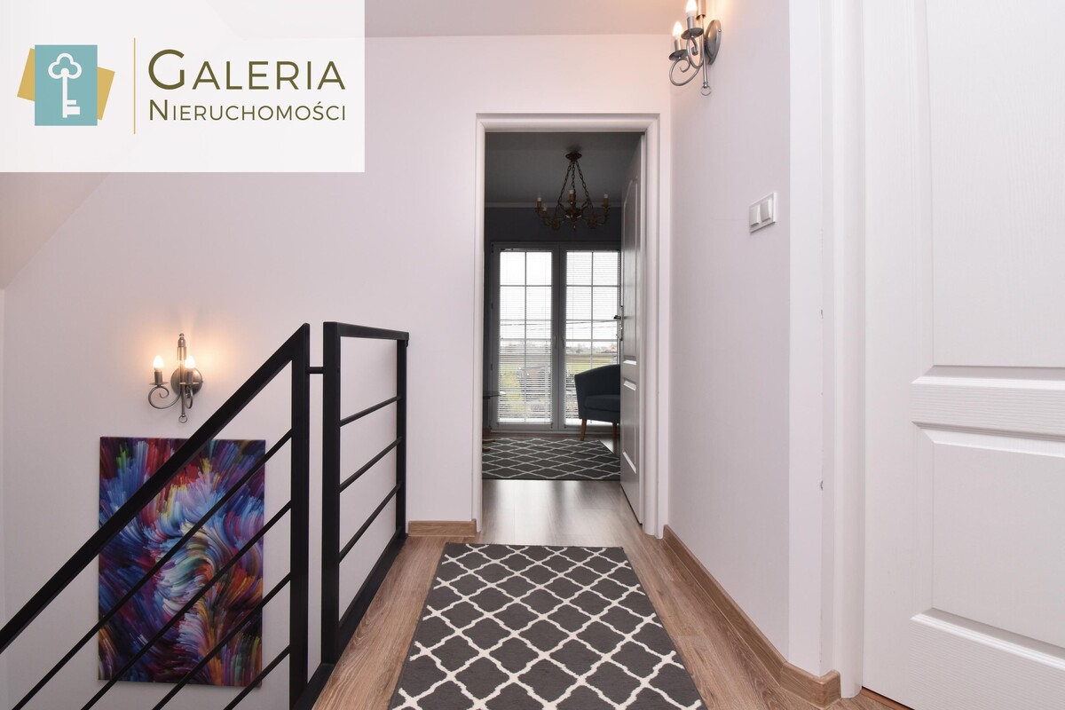 Elbląg GALERIA NIERUCHOMOŚCIZ pasji i miłości do nieruchomościNa sprzedaż: Wyjątkowy dom, gotowy do