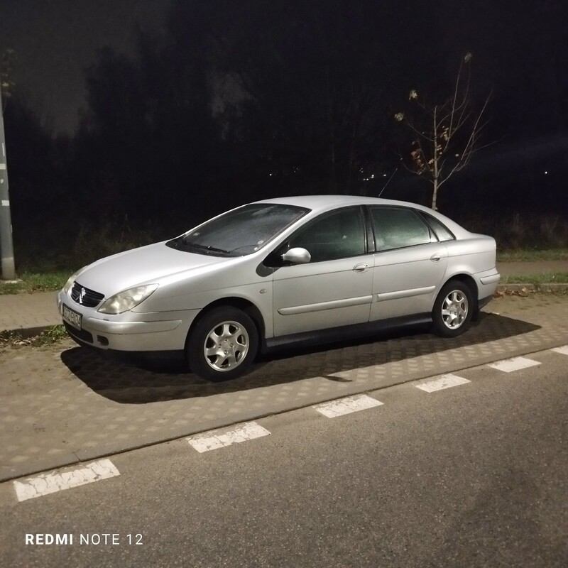 Elbląg Sprzedam w Bogatej Wersji - EXCLUSIVE - Zadbanego CITROENA C5 - Limuzyna, 2.0 Benzyna, 138 KM.
Kolor - SREBRNY