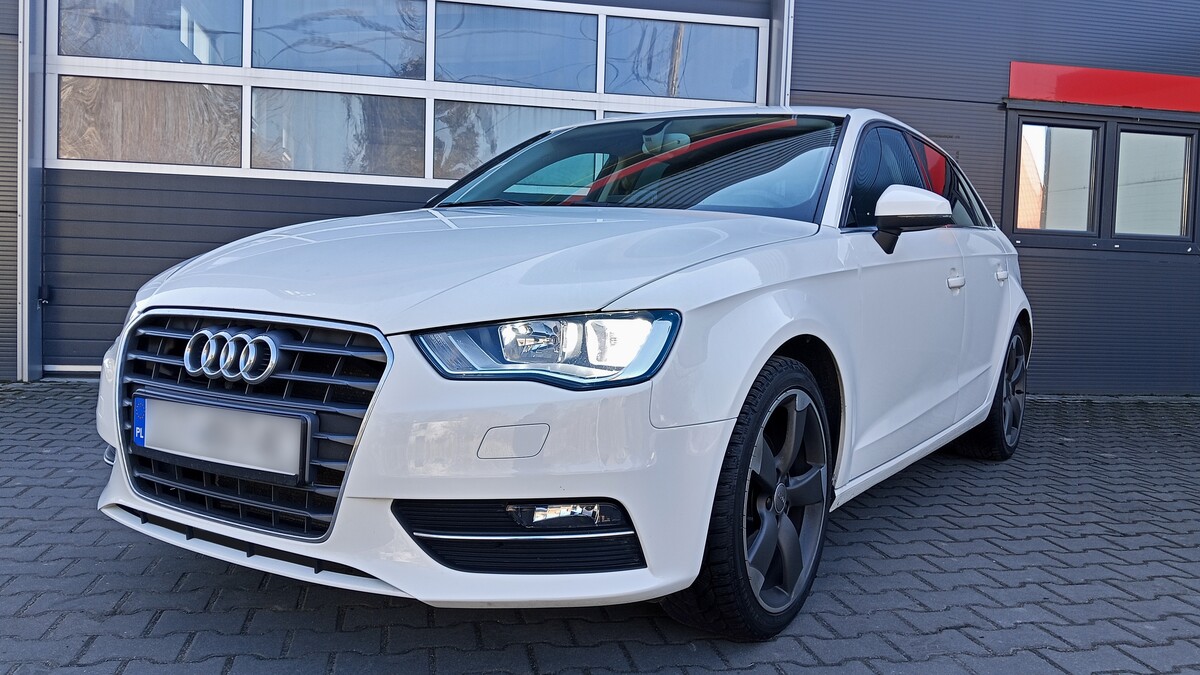 Elbląg AUDI A3 SPORTBACKS-tronic