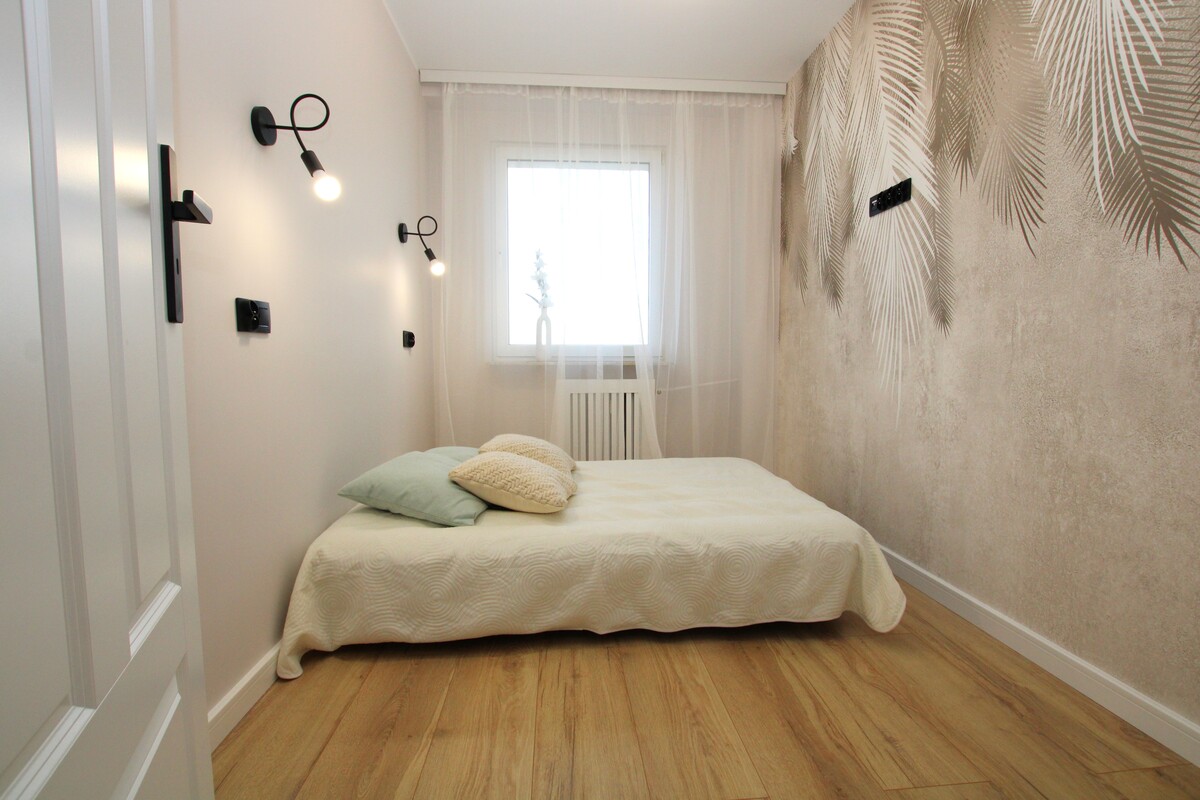 Elbląg NIERUCHOMOŚCI ANNA KRASZEWSKA 4-pokojowe mieszkanie o wysokim standardzie ul. Wybickiego **