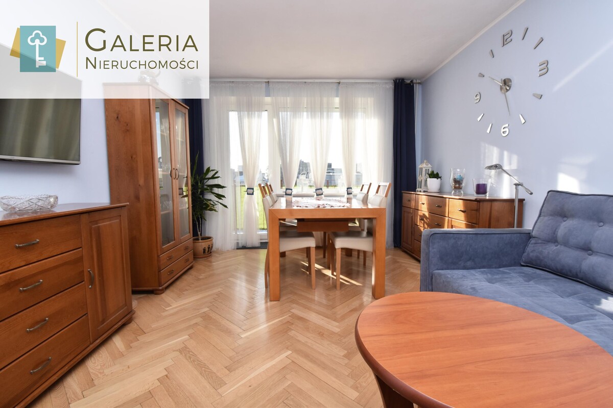 Elbląg GALERIA NIERUCHOMOŚCIZ pasji i miłości do nieruchomościNa sprzedaż: Trzy pokoje, balkon, świetna