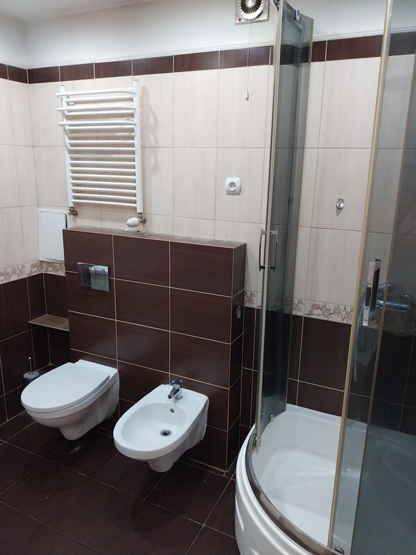 Elbląg Sprzedam przestronne, własnościowe mieszkanie 3 pokojowe z balkonem w centrum.